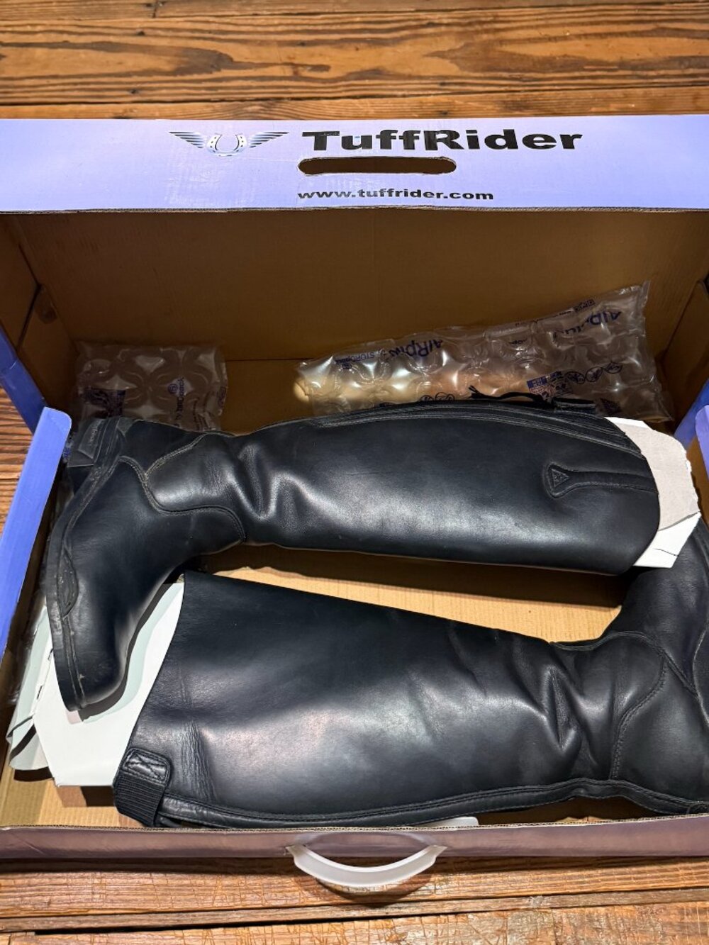 TuffRider Ladies Tall Rider Field Boots Black Leather Size 7 Original Box EUR 38